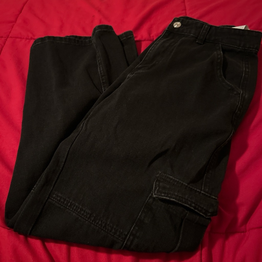 SHEIN Black Straight Leg Jeans